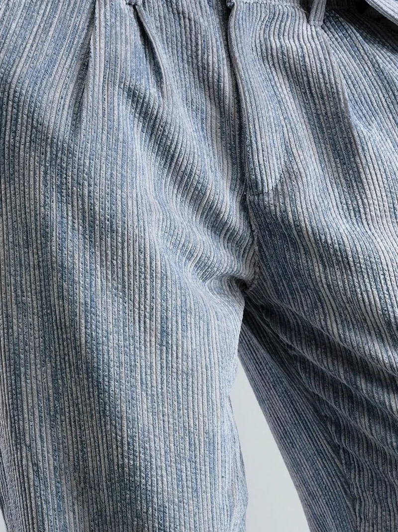 جيستو بنطلون جيستو بقصة مستقيمة مطوي بنسيج مزخرف